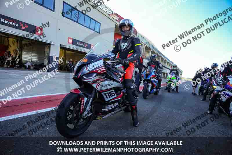 cadwell no limits trackday;cadwell park;cadwell park photographs;cadwell trackday photographs;enduro digital images;event digital images;eventdigitalimages;navarra;no limits trackdays;peter wileman photography;racing digital images;trackday digital images;trackday photos